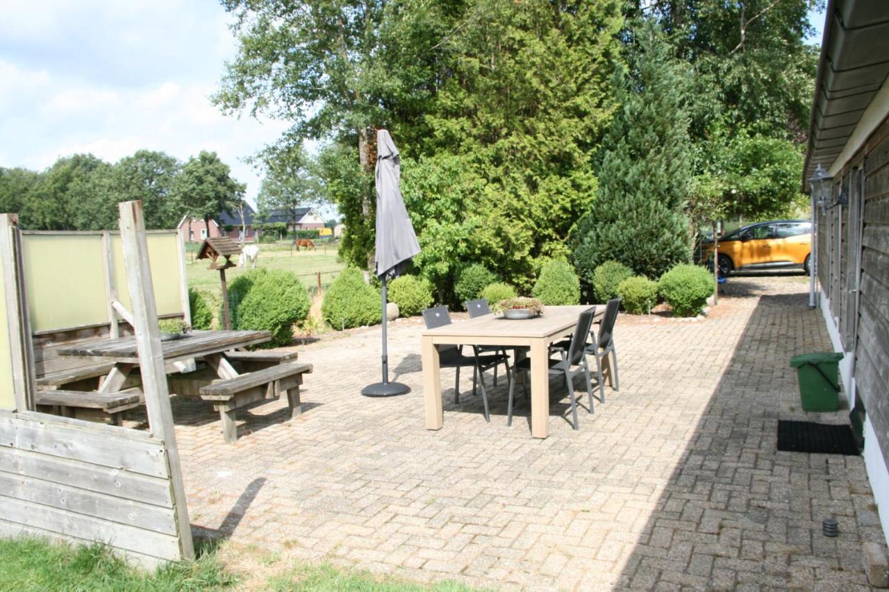 Vakantiewoning Grensgebied Groningen/Drenthe/Friesland Zevenhuizen  Екстериор снимка